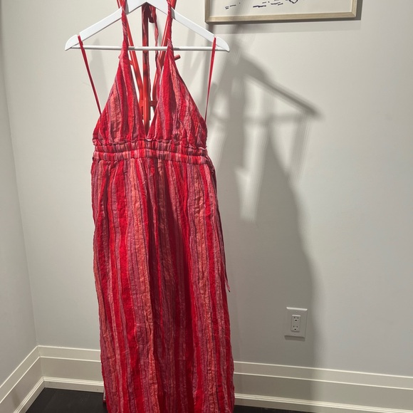 Club Monaco red Halter Dress - 8 - Picture 2 of 9